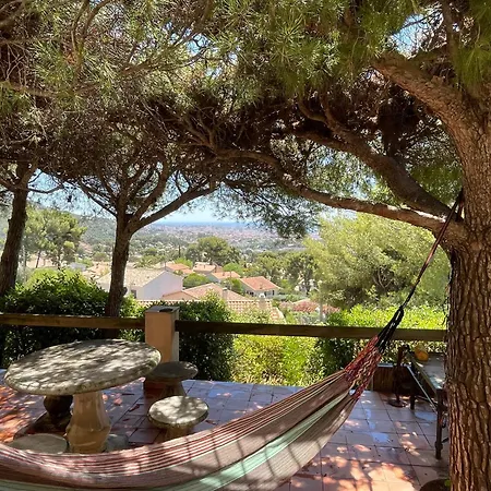 Au Calme Des Pins Avec Vue Toulon