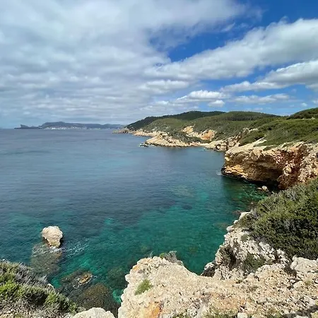 Au Calme Des Pins Avec Vue *