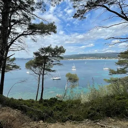 Au Calme Des Pins Avec Vue * Тулон